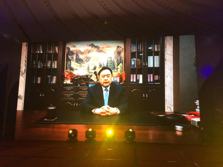 1496422120811856.jpg 1-十一科技法人代表赵振元为南京分院录制的祝福VCR.jpg